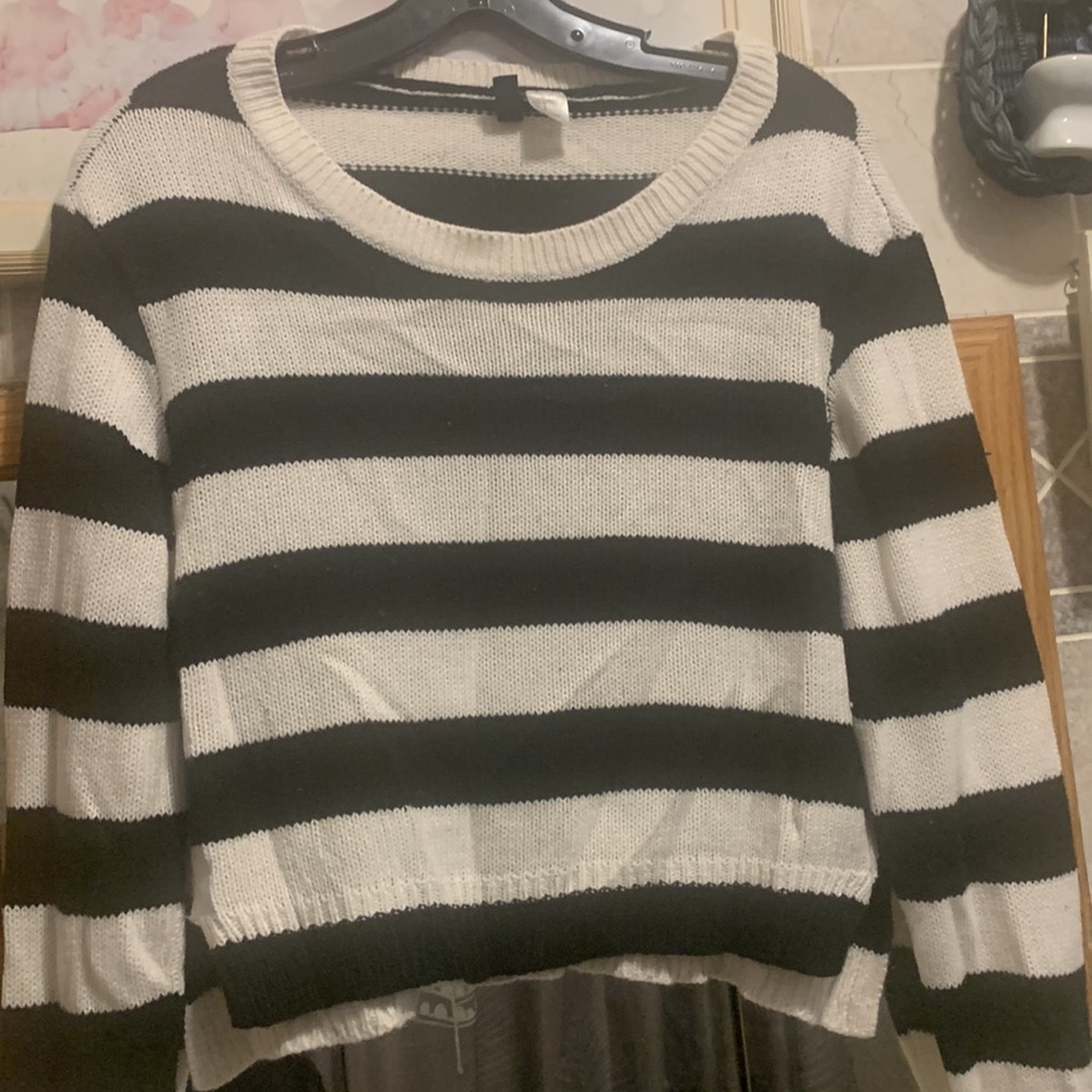 Divided Sweater - image 3